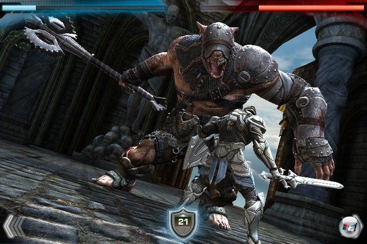 M&auml;chtiges Schwert gegen m&auml;chtigen Gegner - Infinity Blade ist ein Actionspiel der ganz besonderen Sorte.