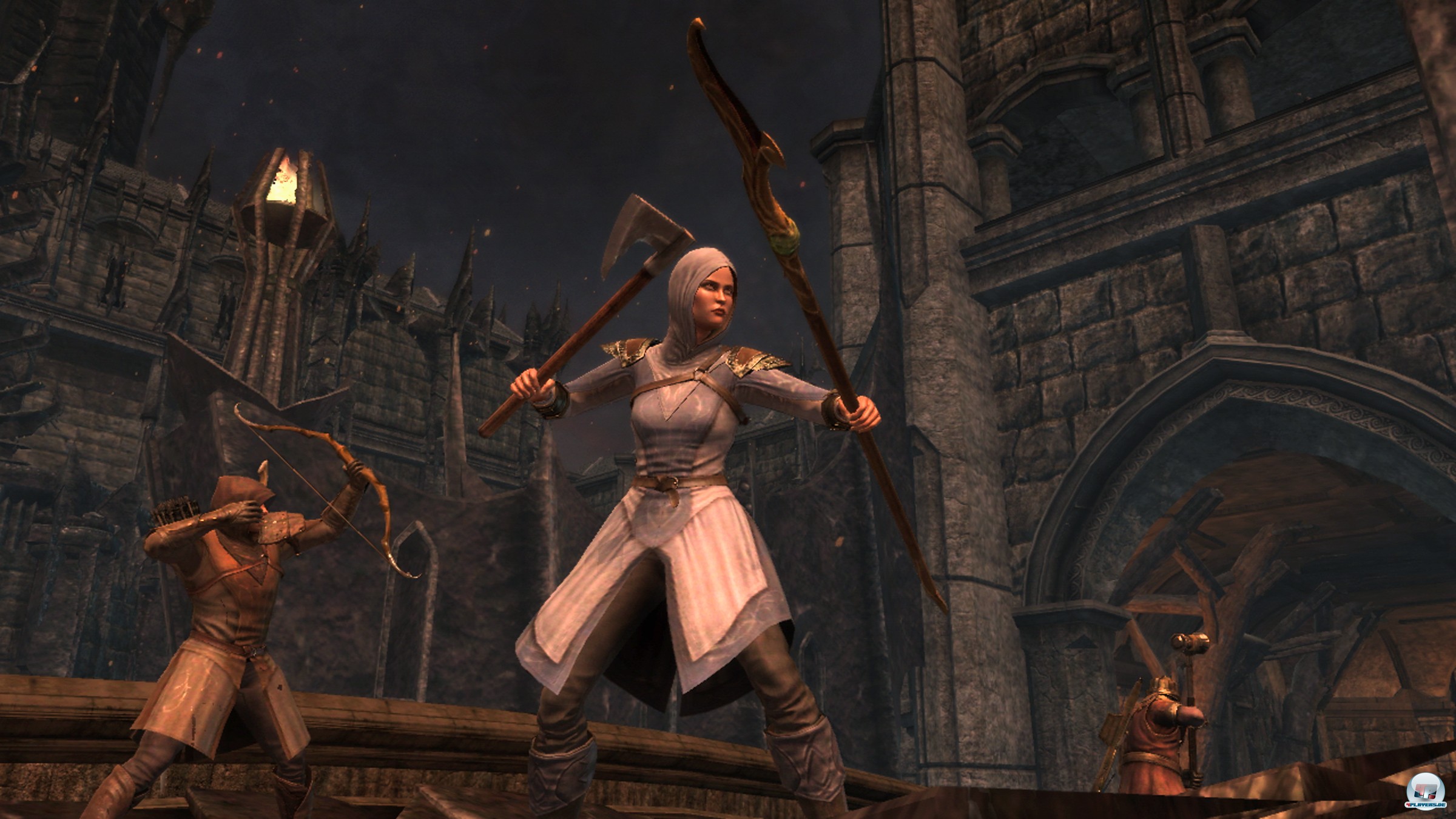 Trotz unterschiedlicher Fähigkeiten bleiben die Helden leider blass. Nur die Elbin tut sich als Zauberin ein wenig hervor. Trotz unterschiedlicher Fähigkeiten bleiben die Helden leider blass. Nur die Elbin tut sich als Zauberin ein wenig hervor.