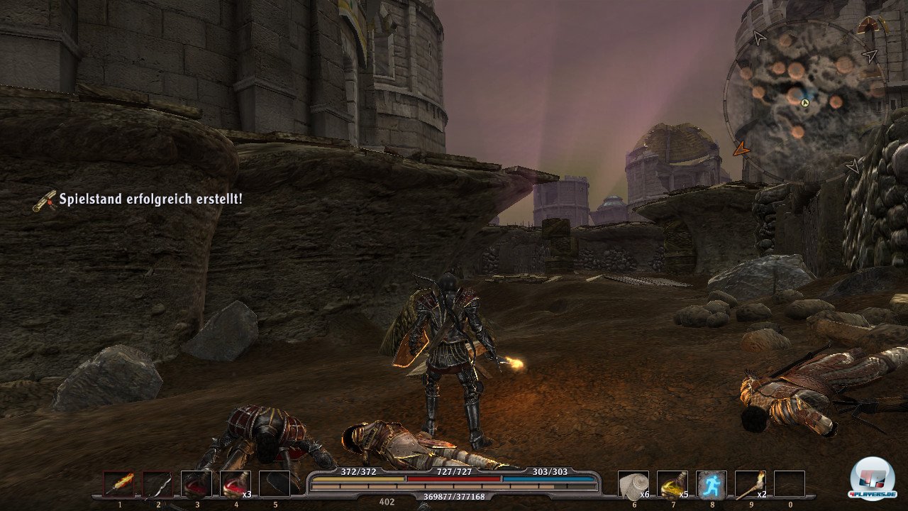 Man metzelt sich halt so durch und links und rechts sterben die Feinde, ohne dass man selber in Gefahr gerät. Man metzelt sich halt so durch und links und rechts sterben die Feinde, ohne dass man selber in Gefahr gerät.