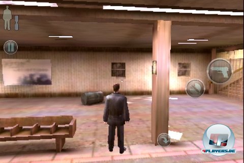 Besitzer älterer iOS-Systeme sollten die Finger vom Spiel lassen: Hier wird es richtig hässlich und furchtbar langsam. (iPod touch 3) Besitzer älterer iOS-Systeme sollten die Finger vom Spiel lassen: Hier wird es richtig hässlich und furchtbar langsam. (iPod touch 3)