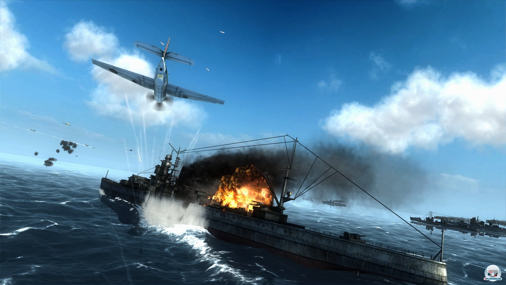 Das Zerlegen von Schlachtschiffen ist hier eine aufw&auml;ndige Angelegenheit: Zum einen vertragen die P&ouml;tte das eine oder andere B&ouml;mbchen, zum anderen schie&szlig;en sie m&auml;chtig hart zur&uuml;ck.