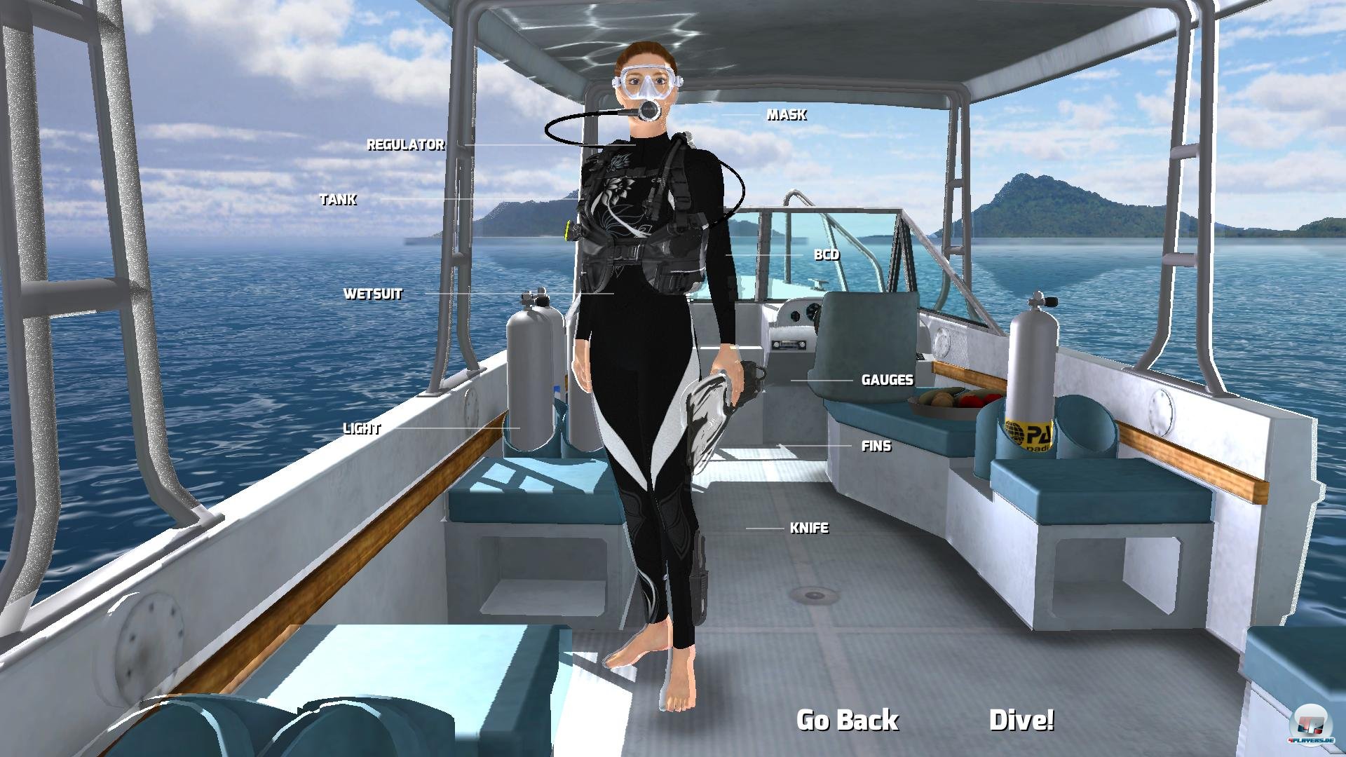 Die h&uuml;bsche Lady w&auml;re dann soweit: Let's go Diving