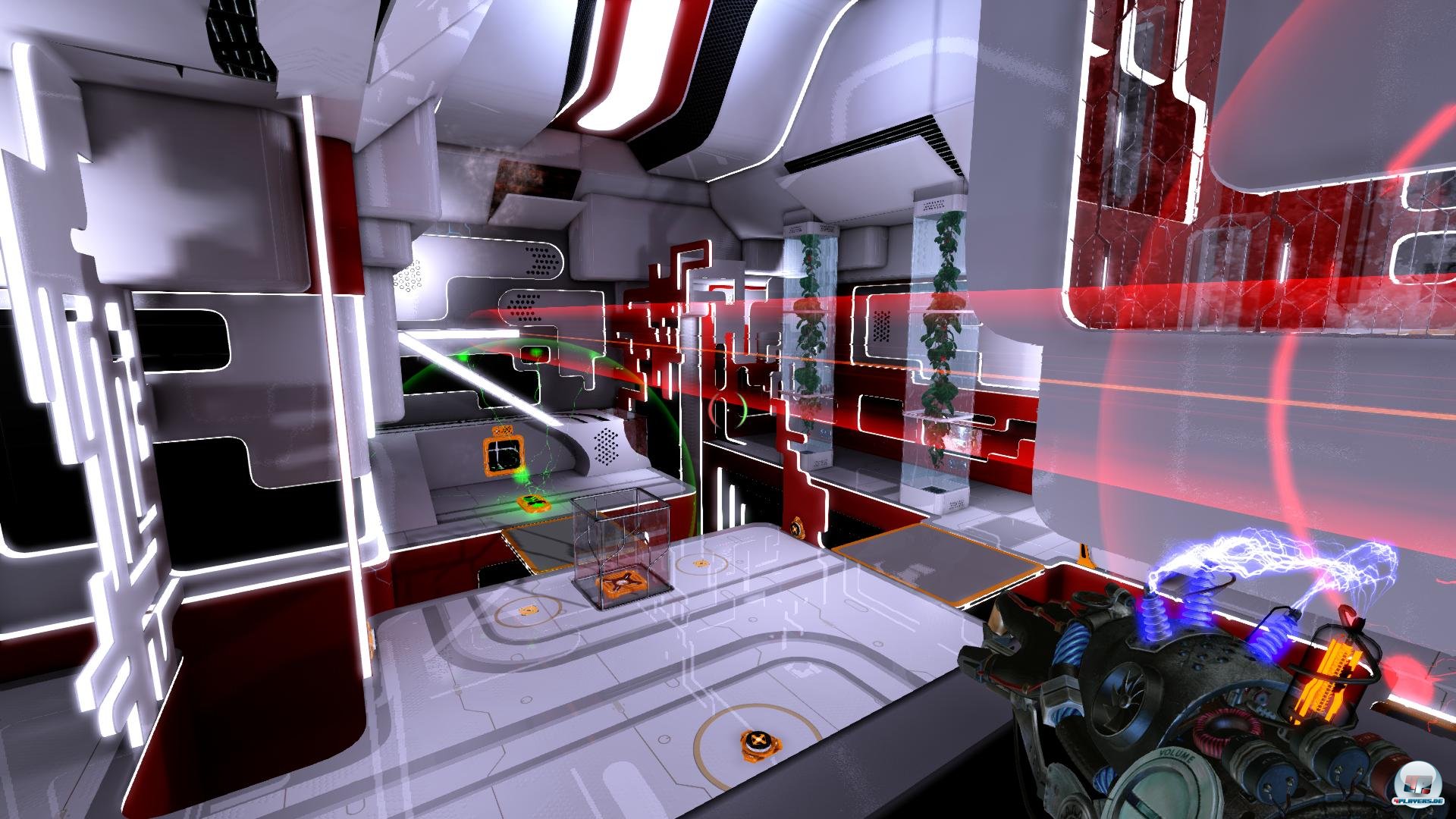 Die Testkammern zu Beginn könnten auch aus dem Arperture-Science-Komplex stammen. Die Testkammern zu Beginn könnten auch aus dem Arperture-Science-Komplex stammen.