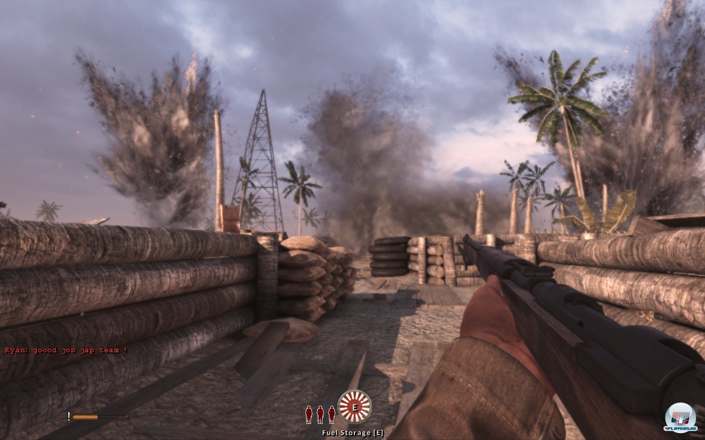 Ger&auml;t man in Artilleriesperrfeuer ist man so gut wie tot. Die Einschl&auml;ge sind wuchtig und Beeindruckend. 