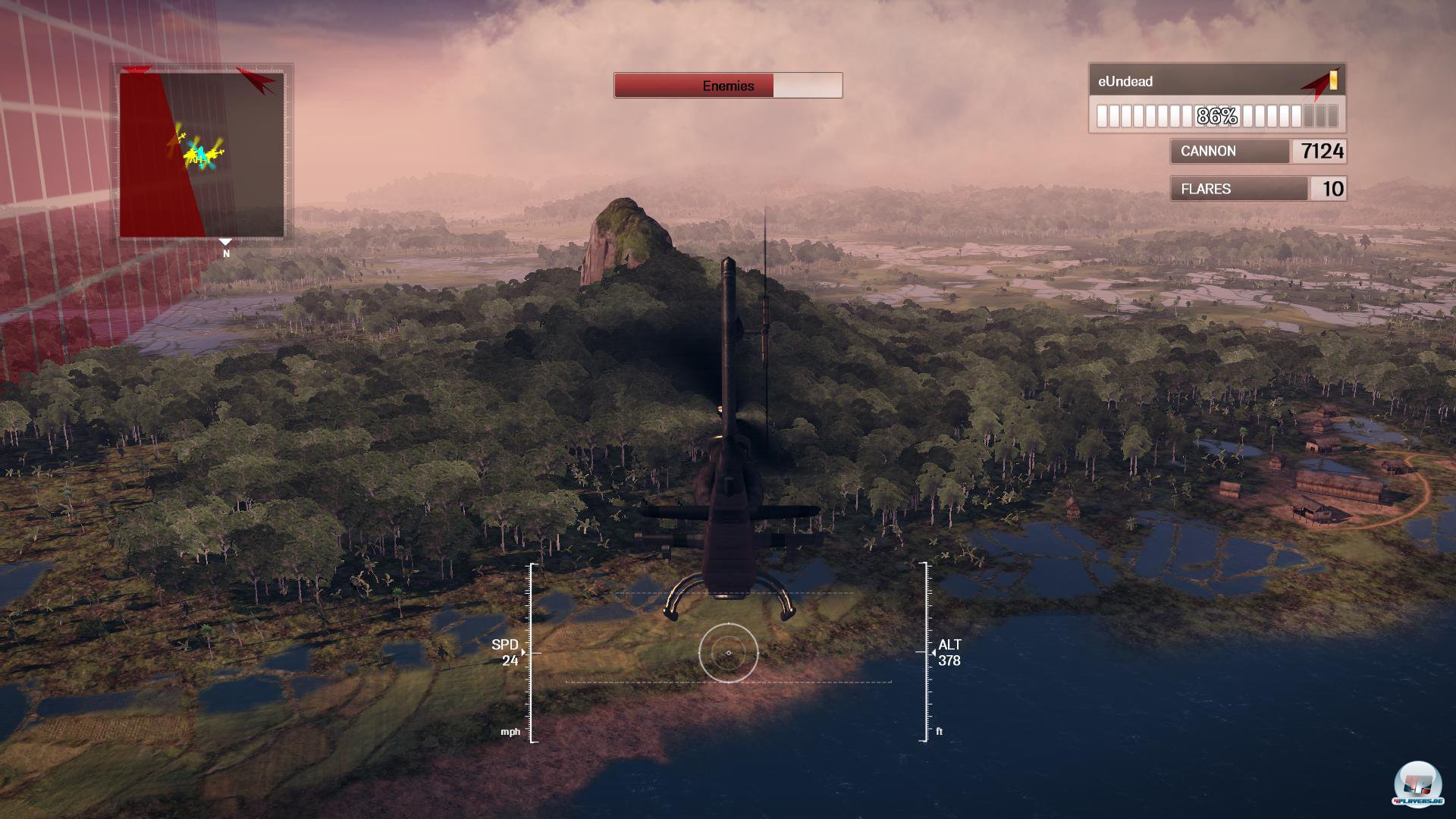 Die Steuerung der Helikopter ist fast so schlimm wie die Pappbaum-Einöde von Vietnam. Die Steuerung der Helikopter ist fast so schlimm wie die Pappbaum-Einöde von Vietnam.